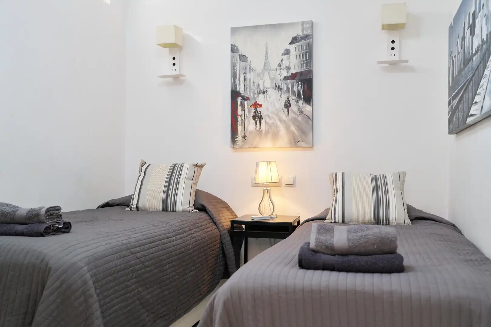 Schlafzimmer von Wohnungen zum Verkauf in Marbella mit Klimaanlage, Möbliert und Balkon
