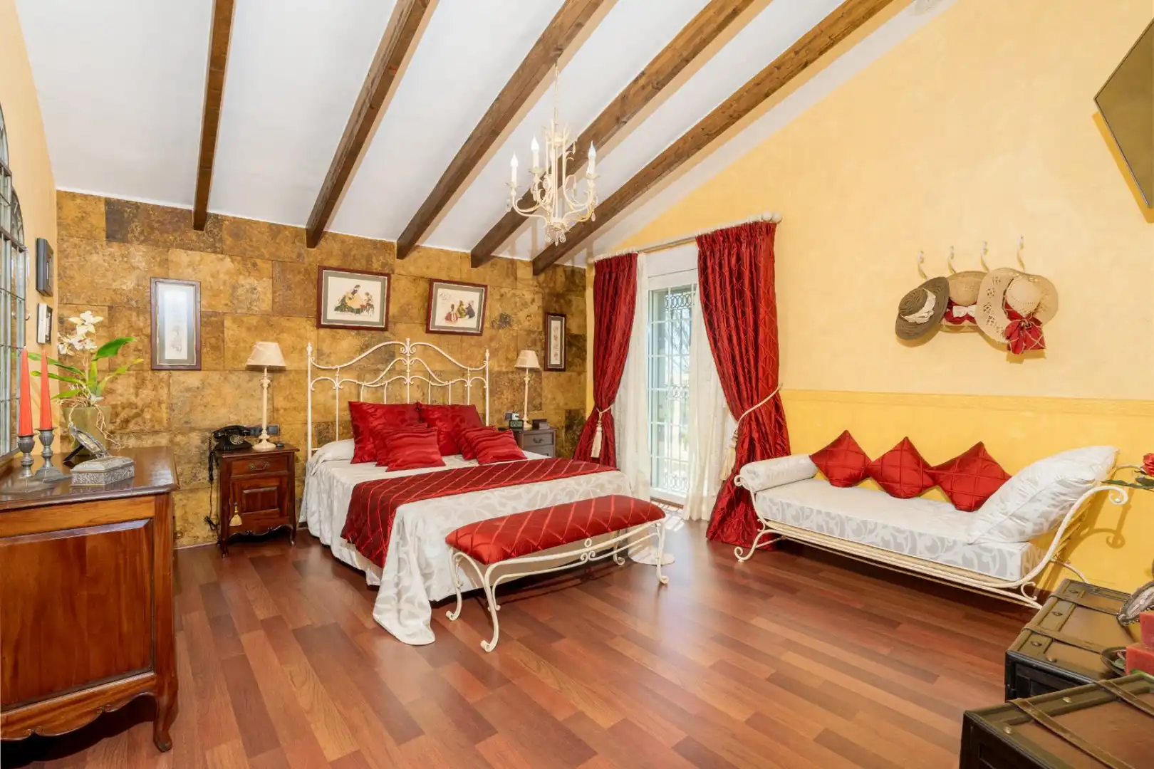 Habitación de Casa o chalet en venta en San Vicente del Raspeig / Sant Vicent del Raspeig con Aire acondicionado, Calefacción y Jardín privado
