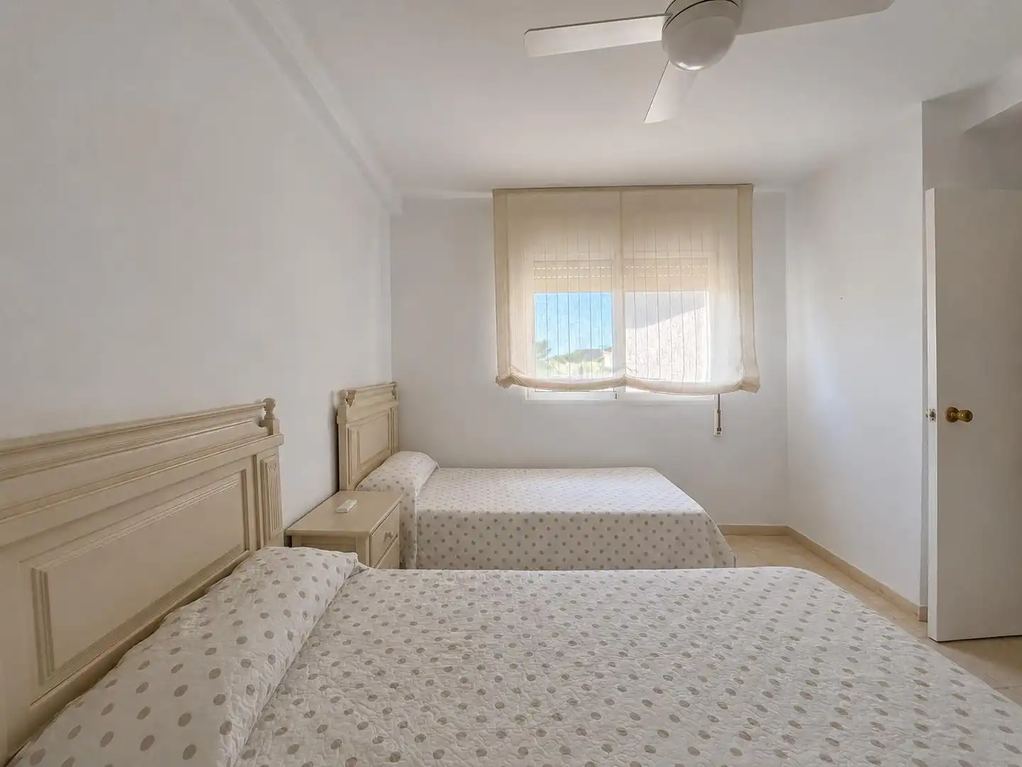 Bedroom of Flat for sale in Chipiona  with Terrace and Furnished