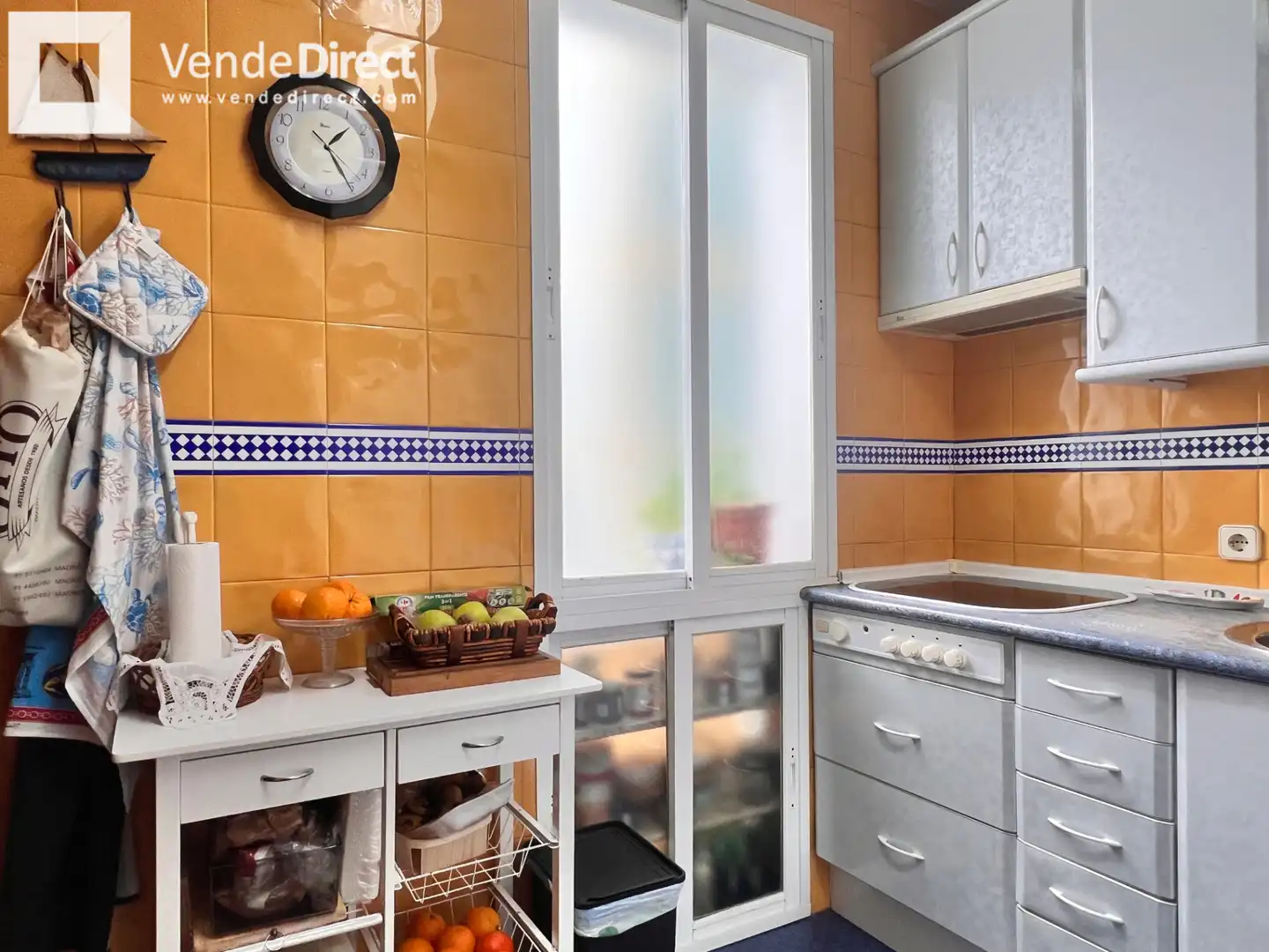 Cocina de Piso en venta en Madrid con Trastero, Amueblado y Balcón