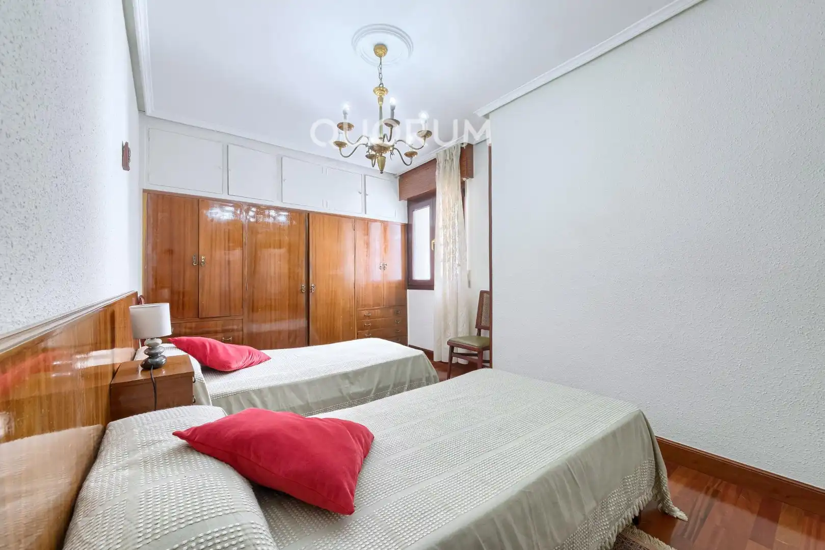 Habitación de Piso en venta en Barakaldo  con Jardín privado, Terraza y Amueblado