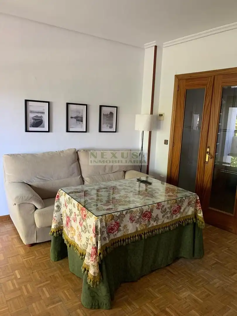 Apartamento de alquiler en Centro