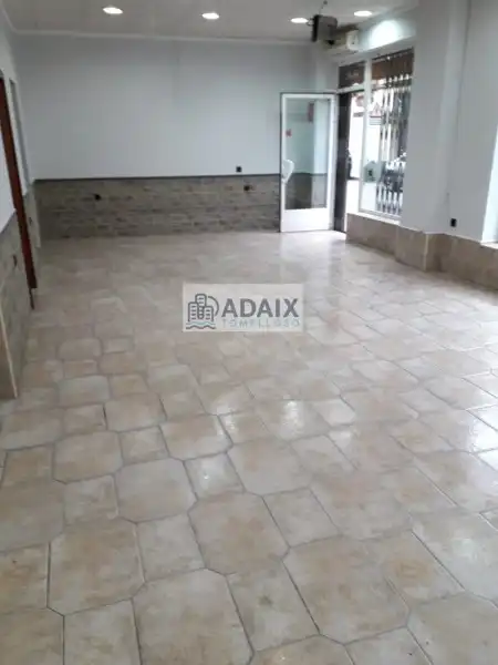 Local comercial en venta en Tomelloso