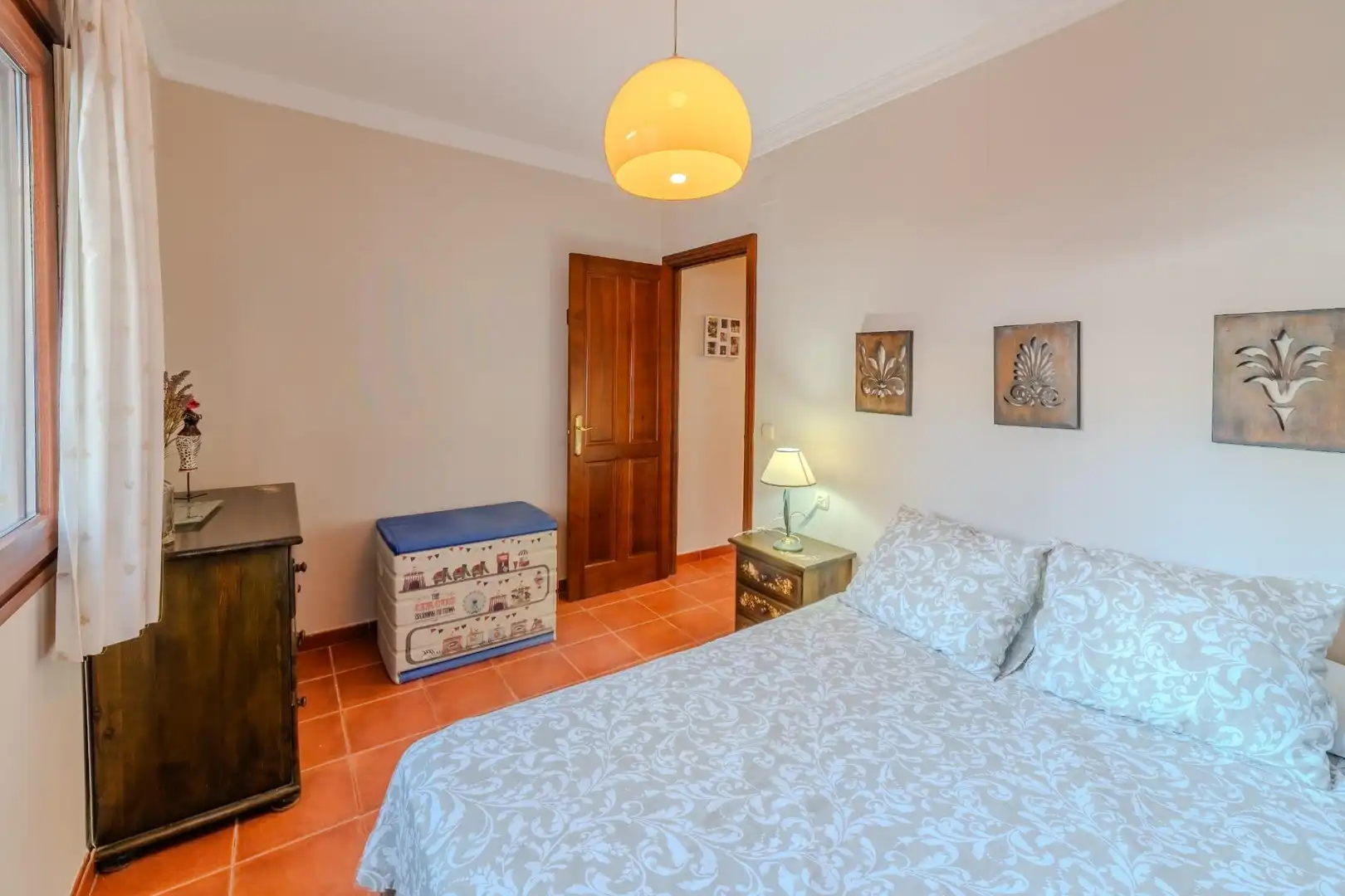 Bedroom of Houses for sale in Rincón de la Victoria  with Air Conditioner, Terrace and Storage room