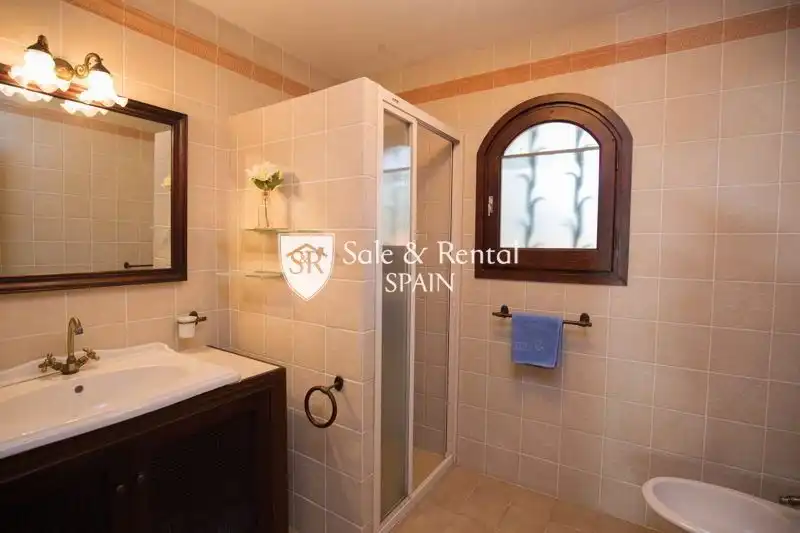 Casa amb piscina en venda a Montgoda, imagen 15
