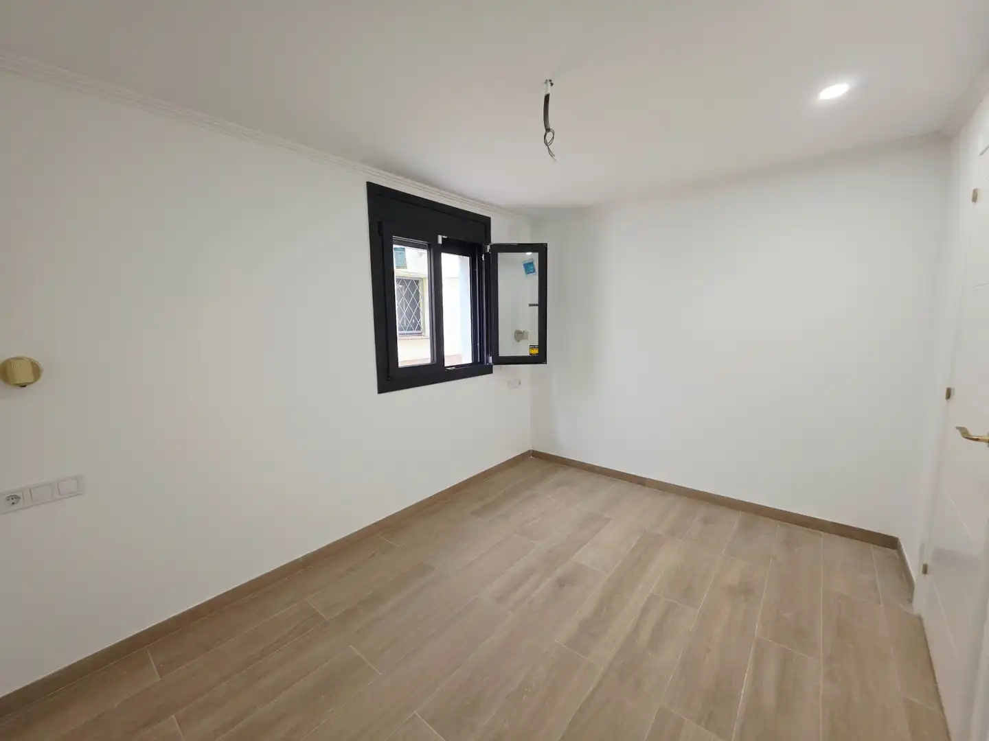 Bedroom of Ground floor for sale in Castelldefels  with Air Conditioner, Heating and Terrace