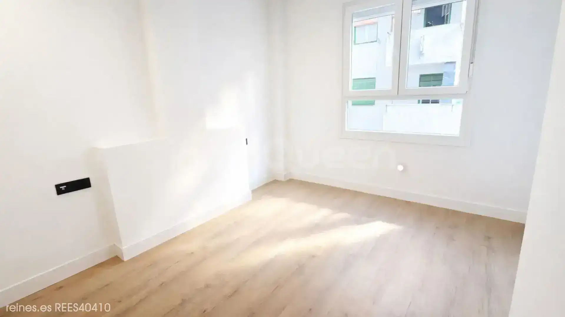 Flat for sale in Zaragoza  with Heating, Terrace and Furnished
