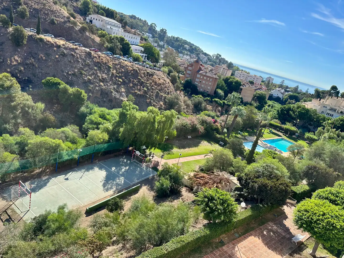 Jardín de Piso en venta en Málaga con Terraza y Piscina comunitaria