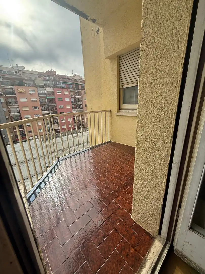 Terraza de Piso en venta en Barcelona con Balcón
