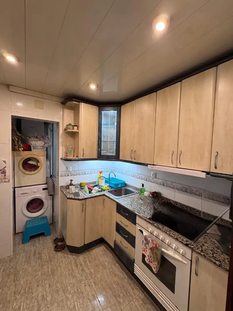 Küche von Wohnung zum Verkauf in Badalona mit Heizung, Möbliert und Ofen