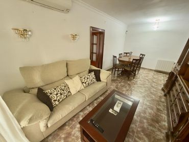 Pis amb balcó en venda a Avinguda d'Aragó