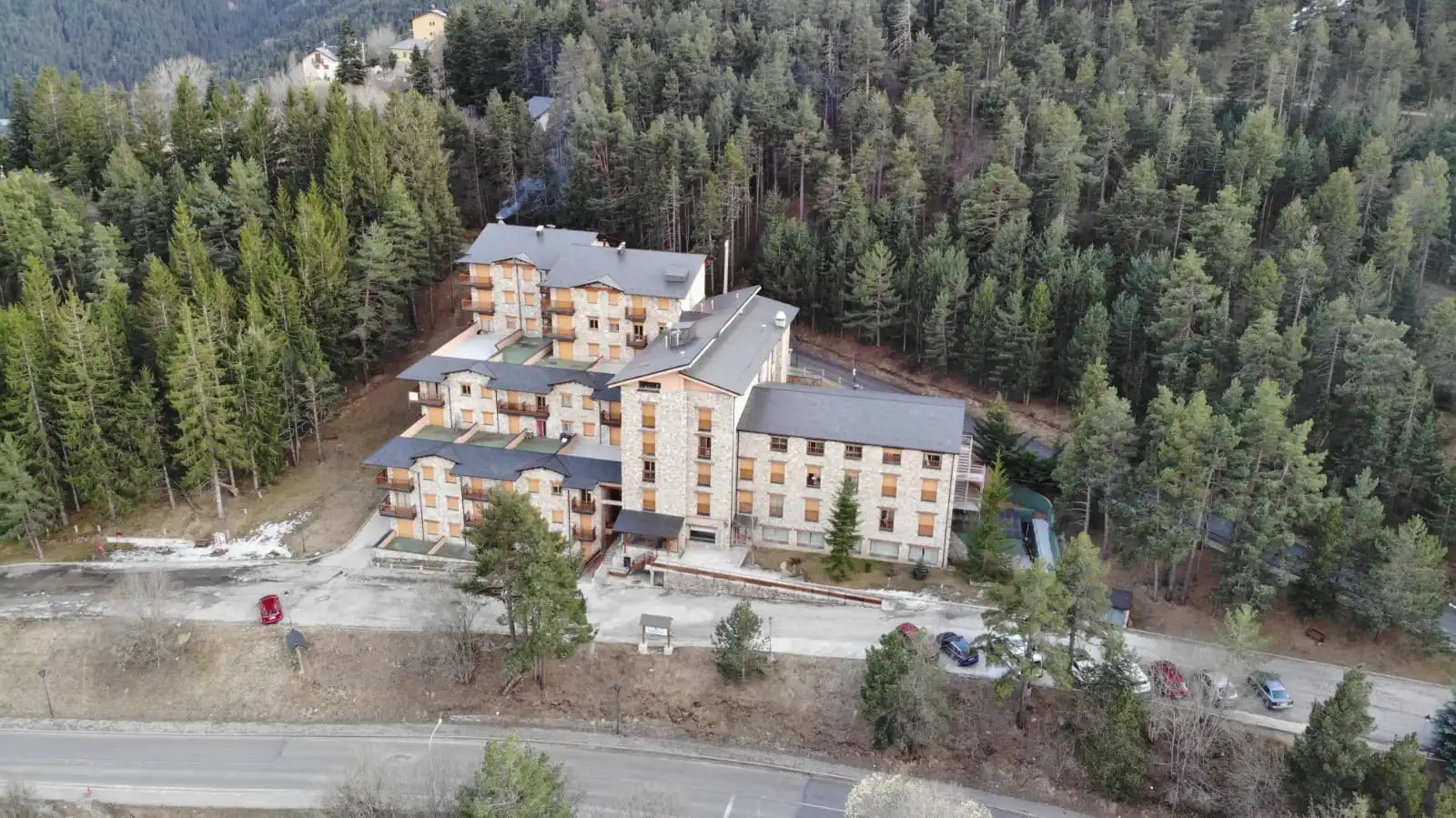 Residenziale con ascensore in vendita a La Molina