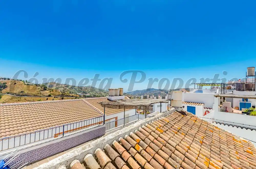 Vista exterior de Casa o chalet en venta en Cómpeta con Terraza, Amueblado y Horno