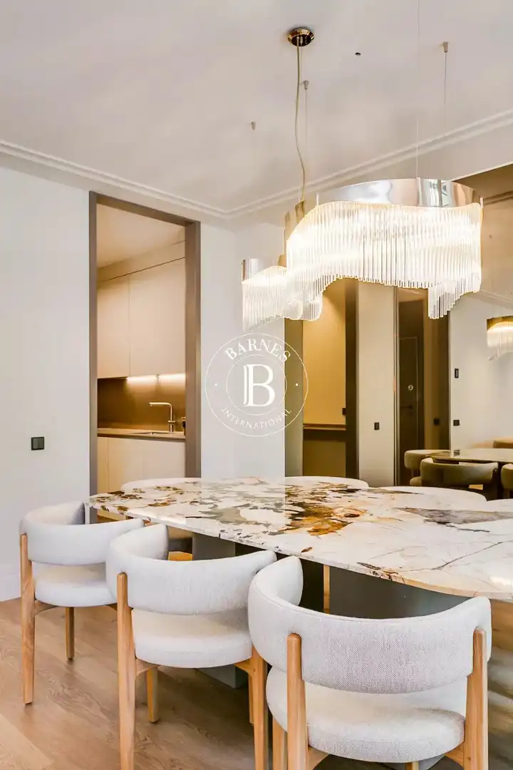 Flat with pool for sale in Chamberí, imagen 9