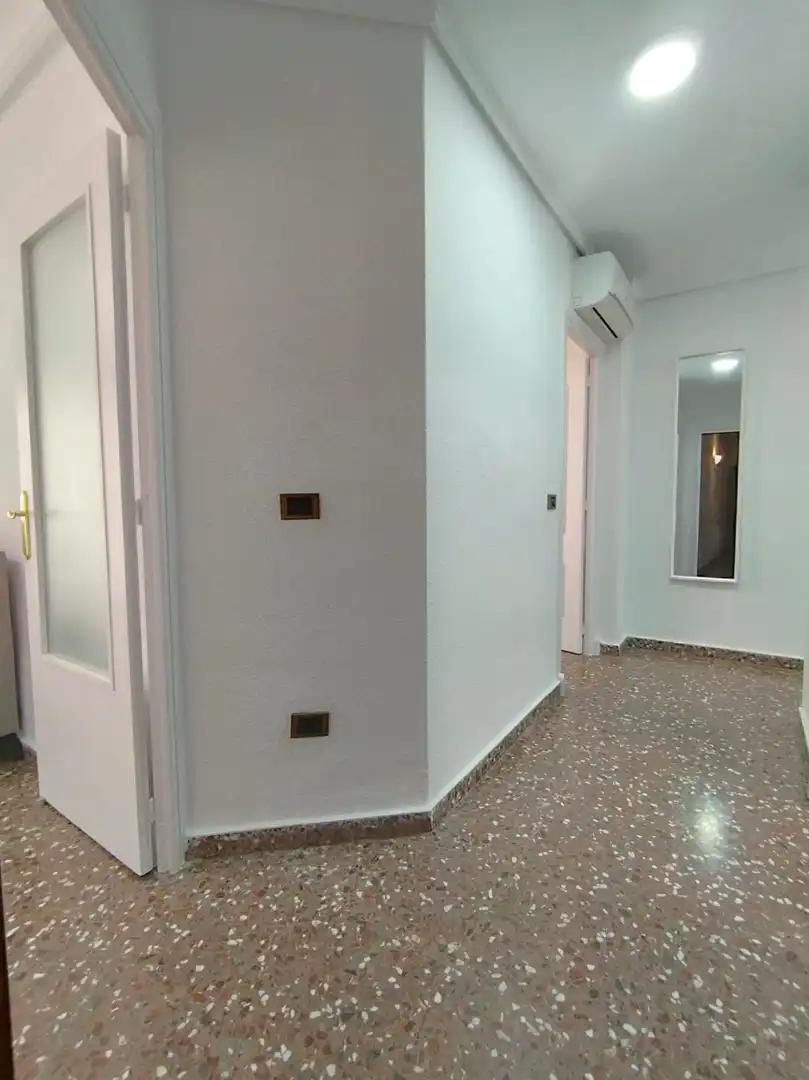 Piso de alquiler en Murcia con Aire acondicionado, Calefacción y Amueblado