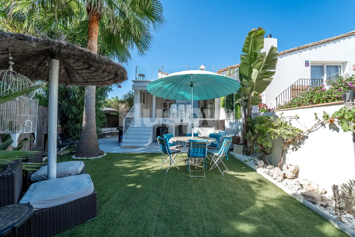 Casa amb terrassa en venda a Urbanizacion Bahia Dorada, imagen 6