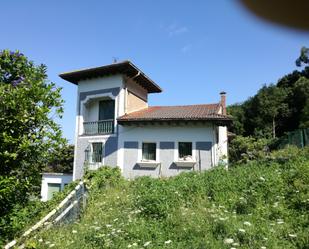 Exterior view of House or chalet for sale in Santoña  with Private garden, Terrace and Storage room