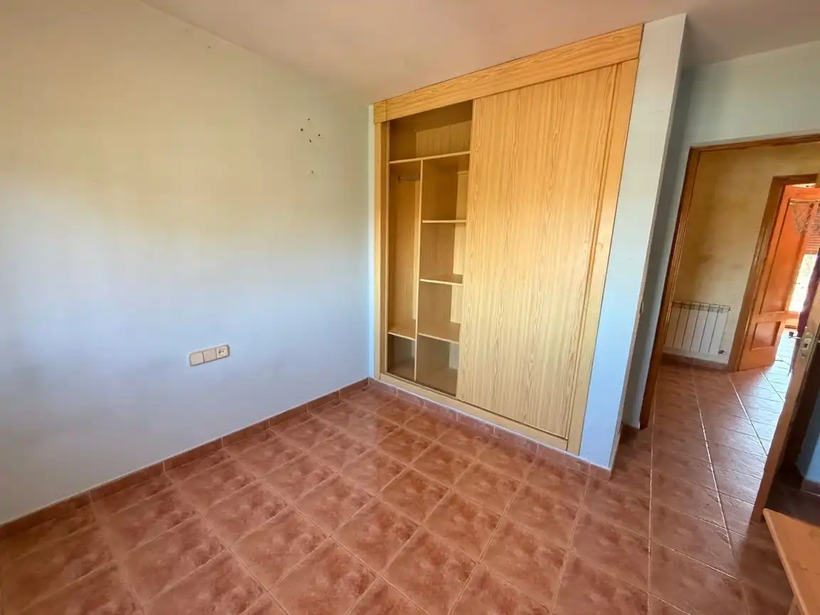 Detached house with pool for sale in Pioz, imagen 27