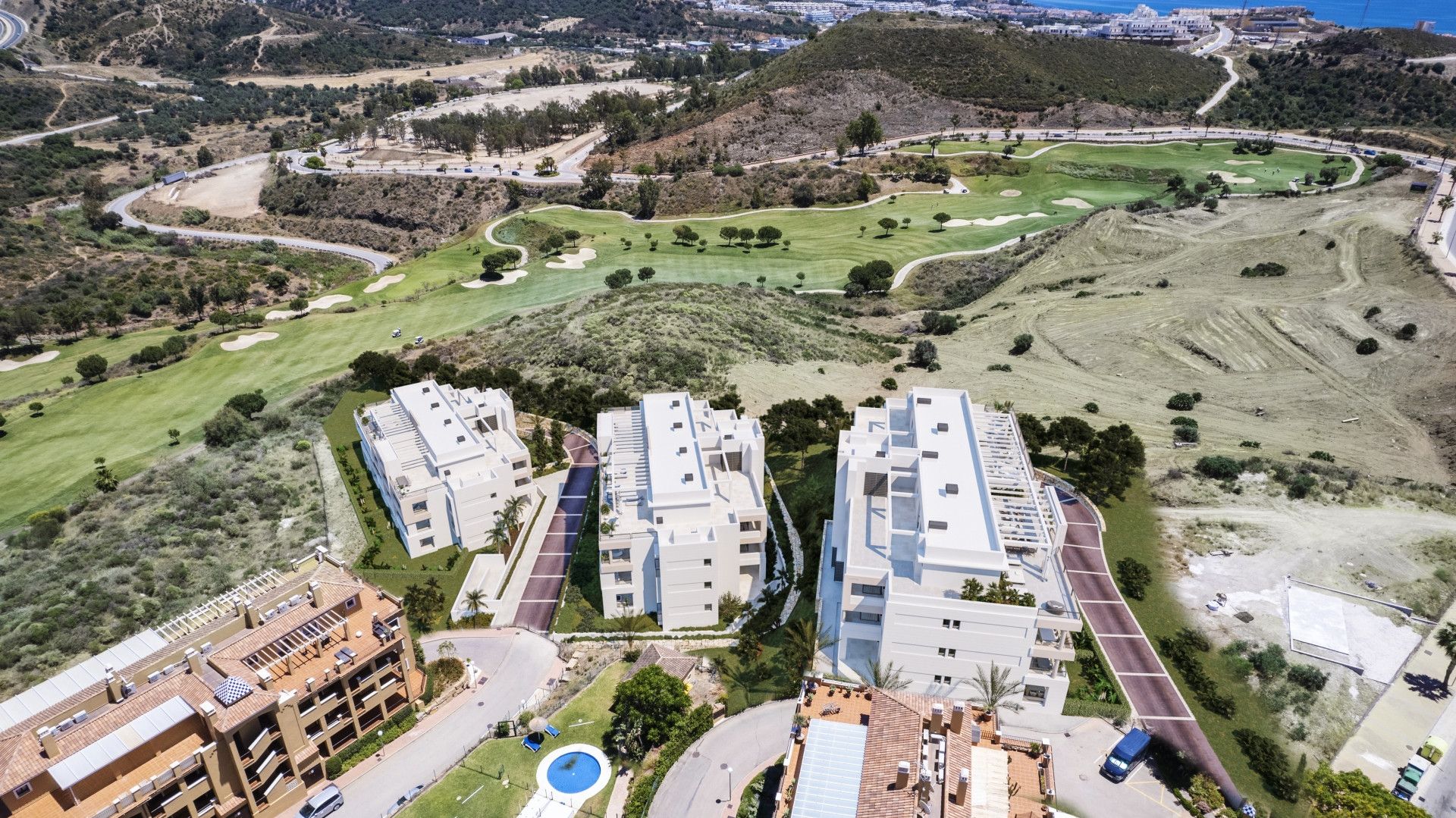 Vista exterior de Apartament en venda en Mijas amb Aire condicionat, Terrassa i Piscina