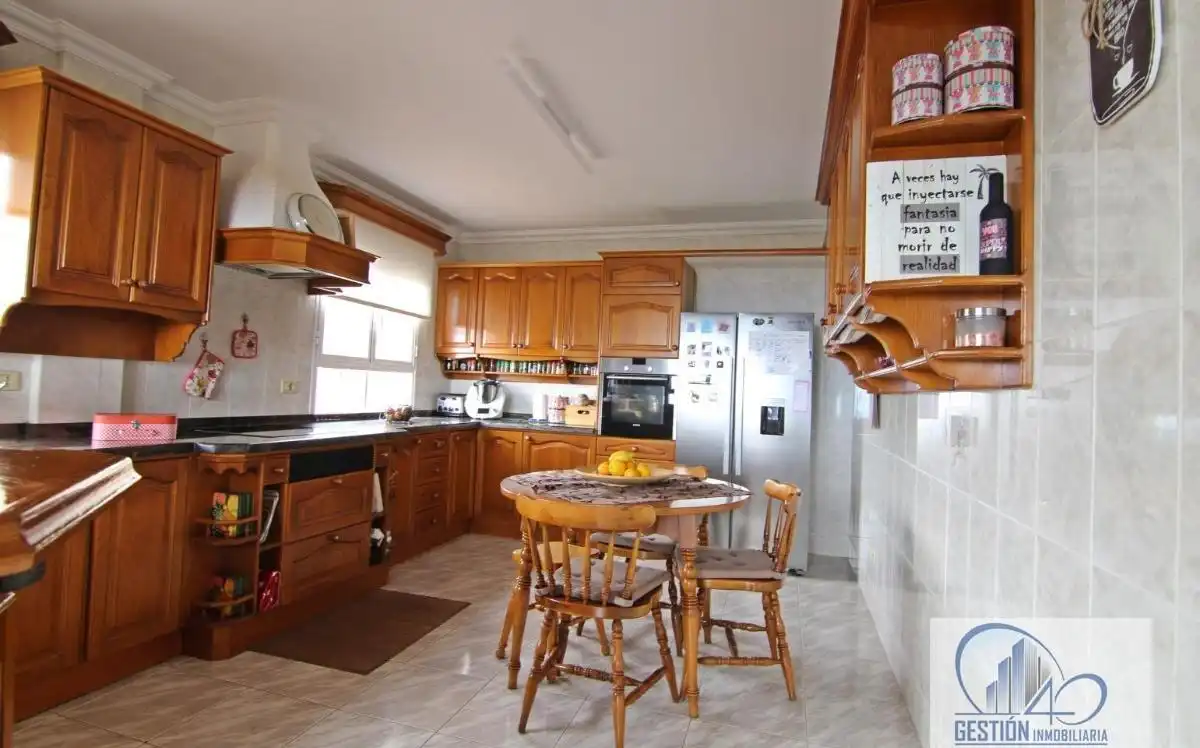 Cocina de Edificio en venta en La Orotava