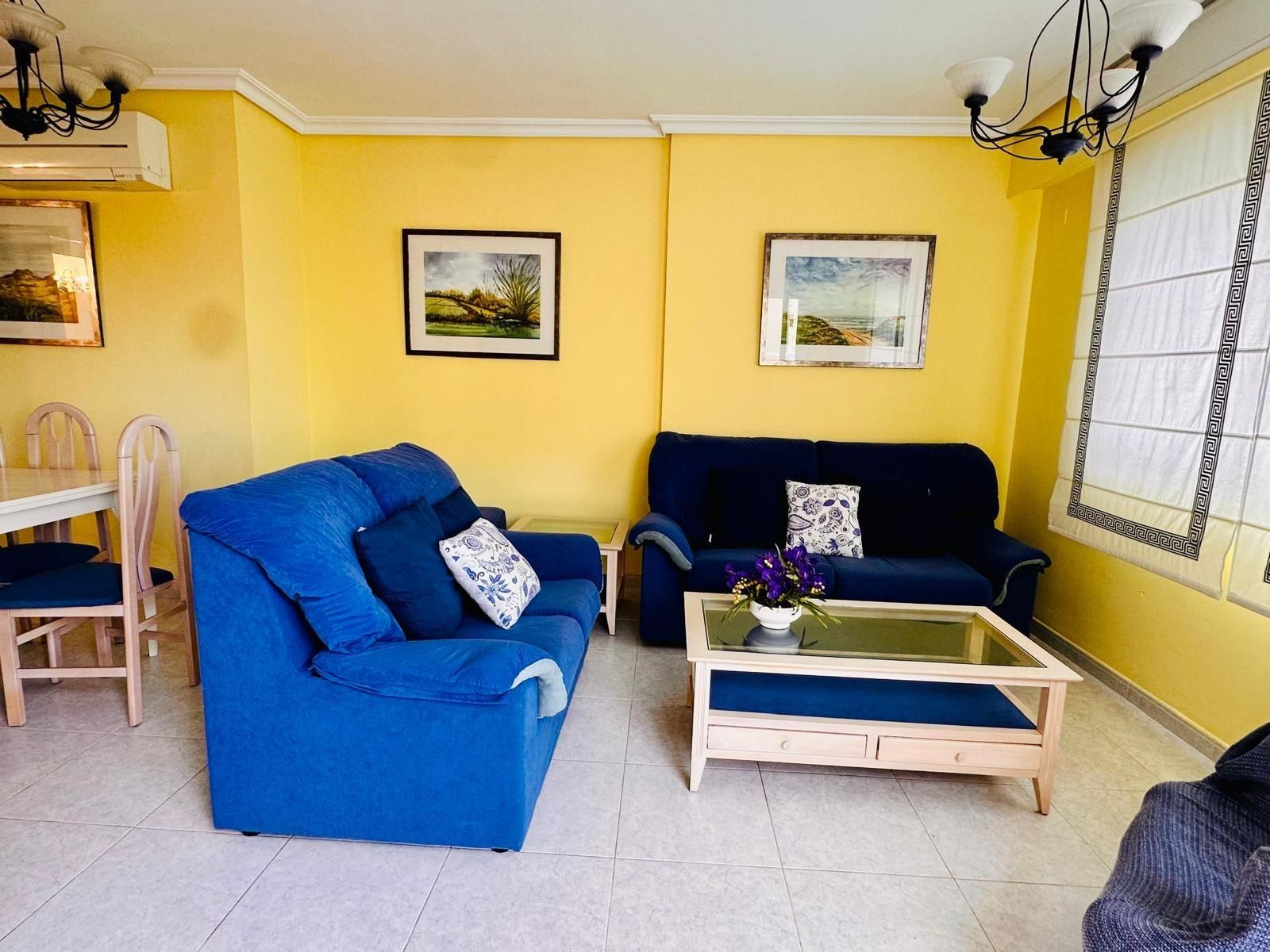 Living room of Flat for sale in  Valencia Capital  with Air Conditioner, Private garden and Terrace