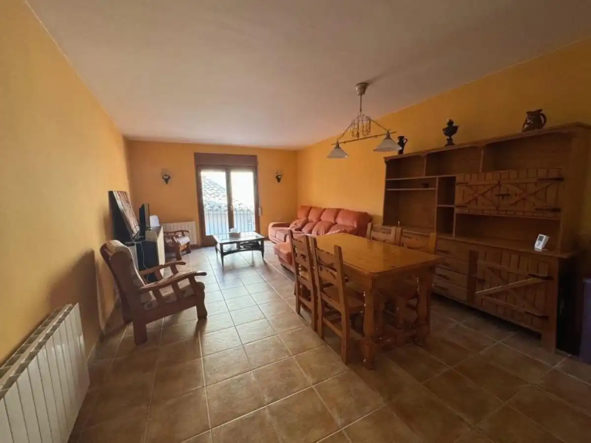 Living room of Detached homes for sale in Cretas  with Heating, Terrace and Storage room