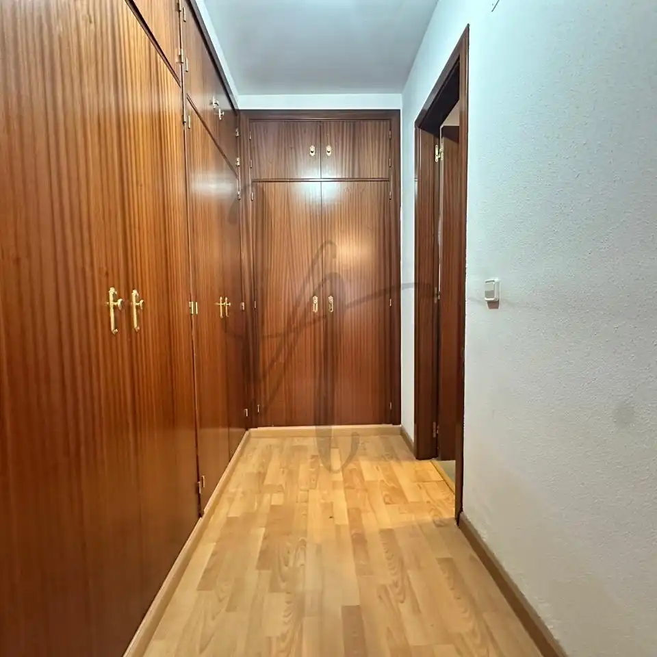 Casa aparellada amb piscina de lloguer a Calle San Martín, imagen 26