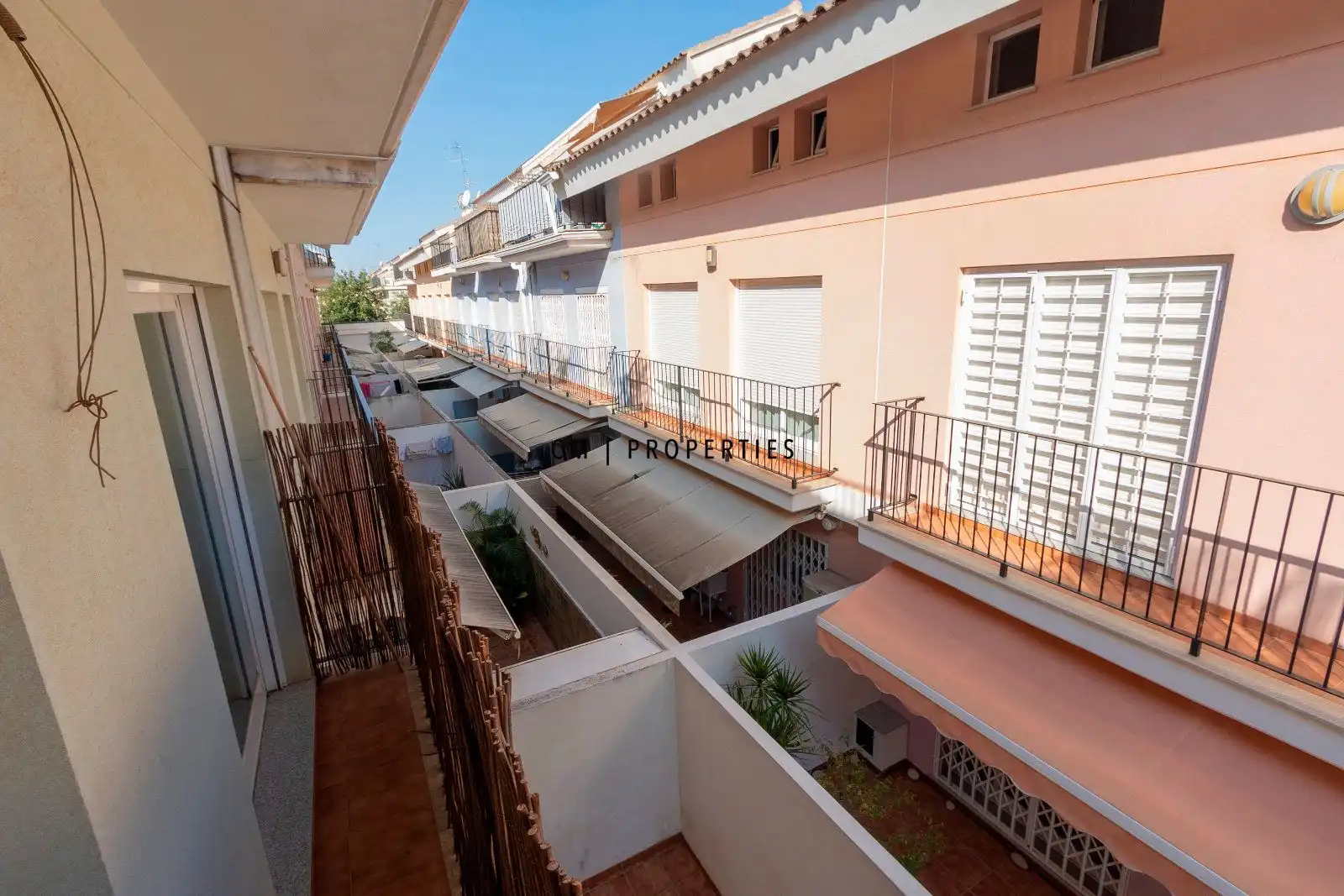 Vista exterior de Pis en venda en Moncada amb Aire condicionat, Calefacció i Terrassa