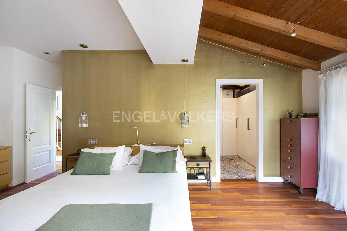 Habitación de Casa o chalet en venta en Gijón  con Calefacción, Jardín privado y Terraza