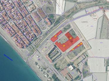 Terreno residencial en venta en Calle Calle del Pozo Luque
