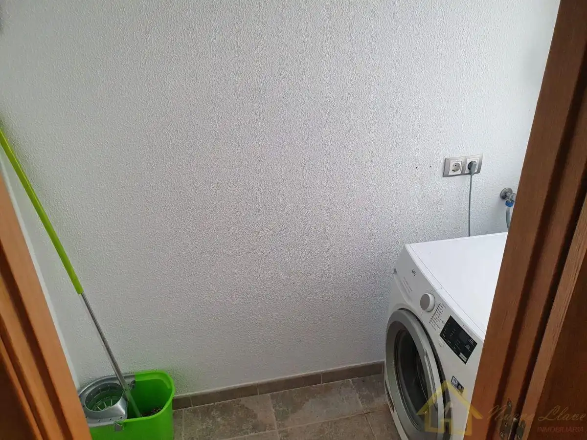 Terraza de Apartamento de alquiler en Lugo con Calefacción, Trastero y Amueblado