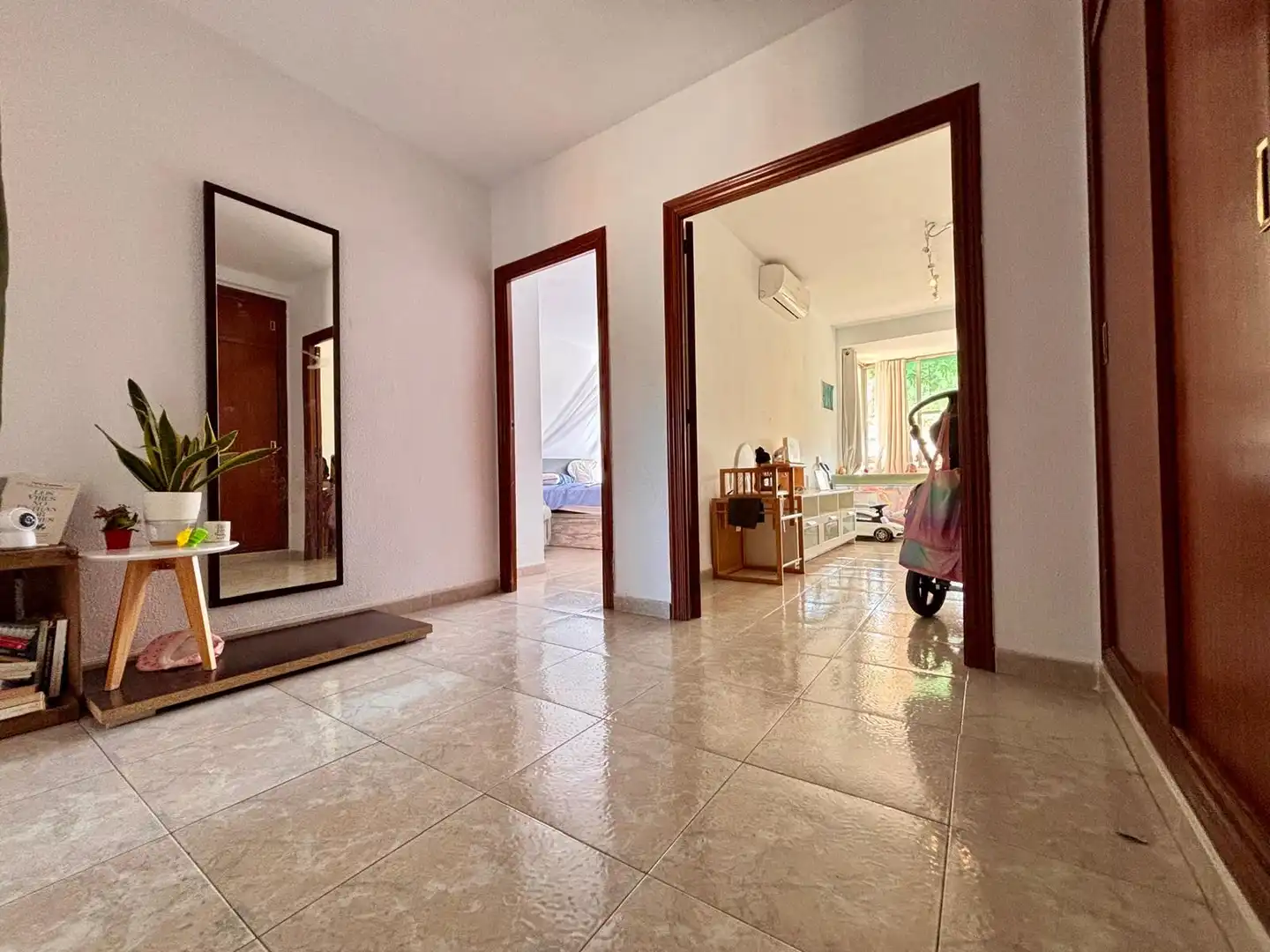 Wohnung zum Verkauf in Alicante / Alacant mit Klimaanlage, Möbliert und Ofen