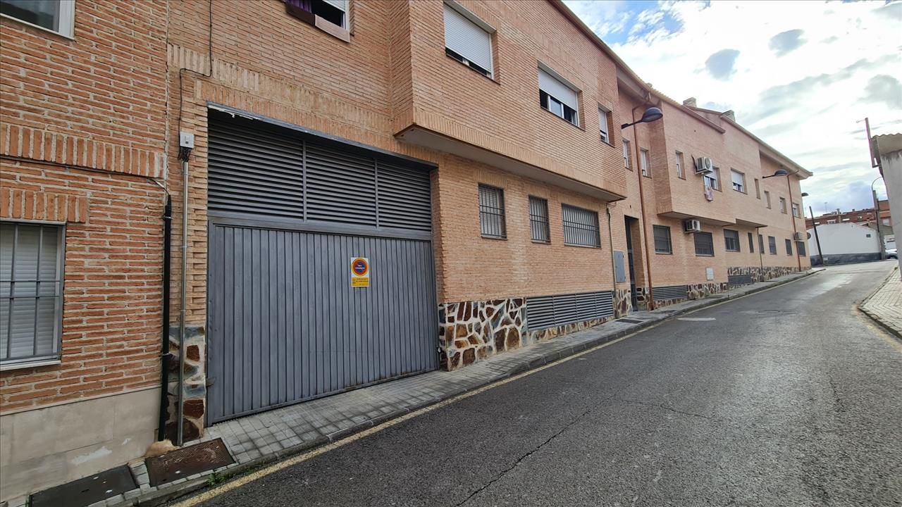 Exterior view of Garage for sale in Ciempozuelos