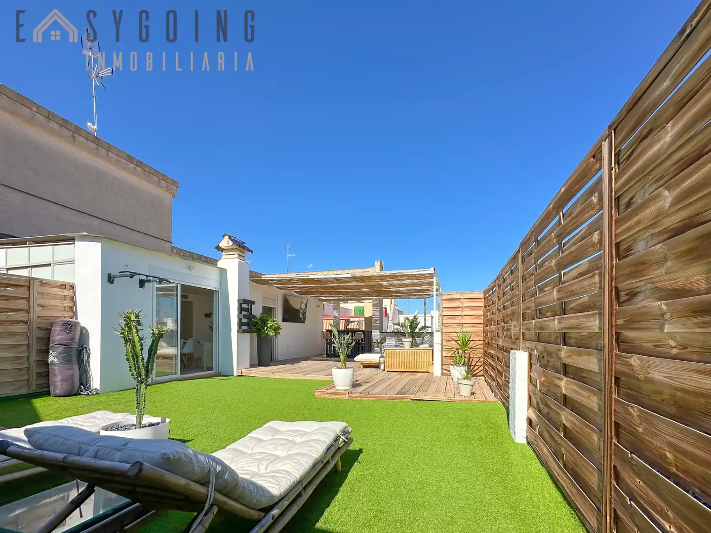 Terraza de Ático en venta en Elche / Elx con Aire acondicionado, Terraza y Amueblado