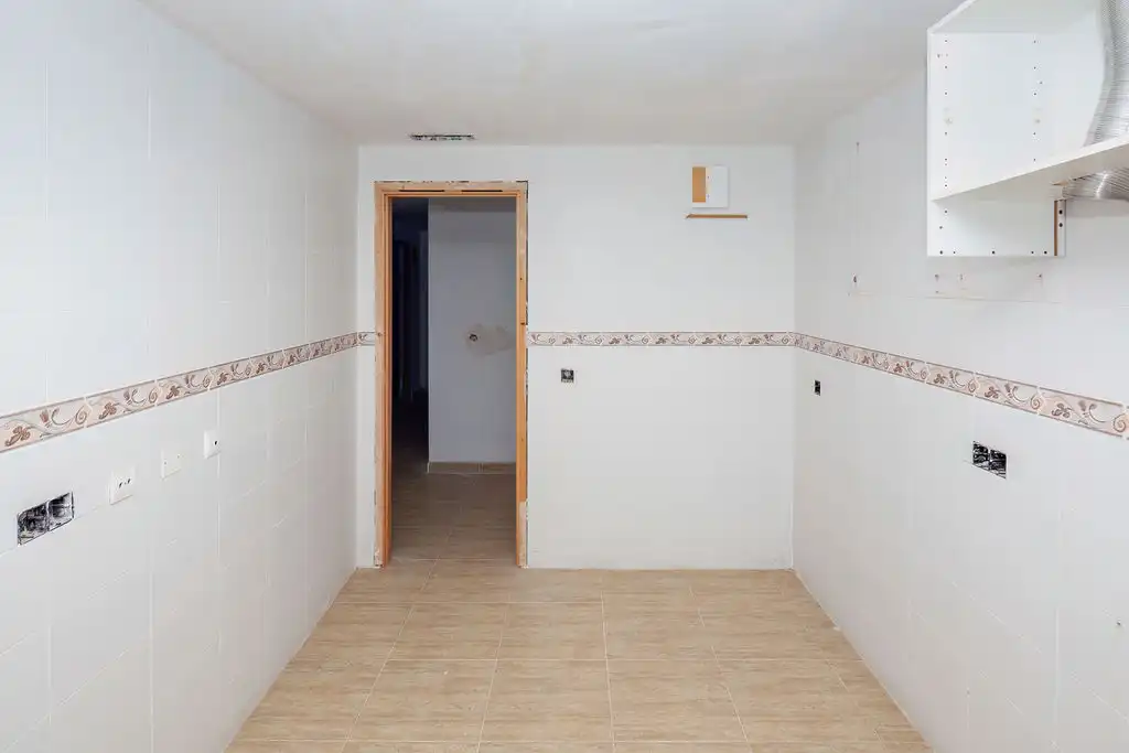 Others for sale in C/ Colombaires, imagen 12