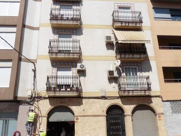 Pis amb balcó en venda a Úbeda