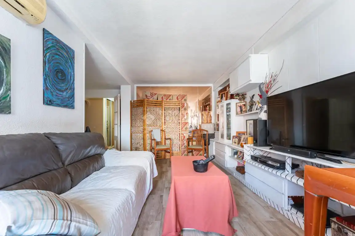 Habitación de Piso en venta en Madrid con Aire acondicionado y Calefacción