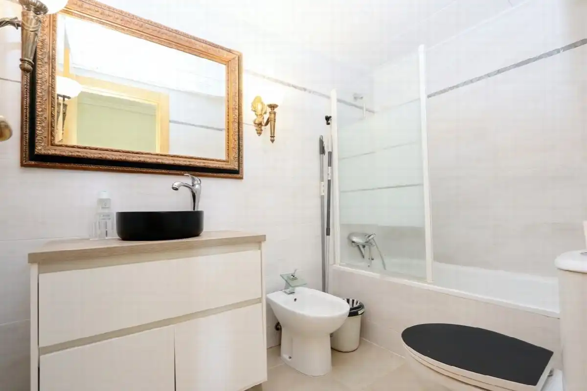 Bany de Apartament en venda en Murcia