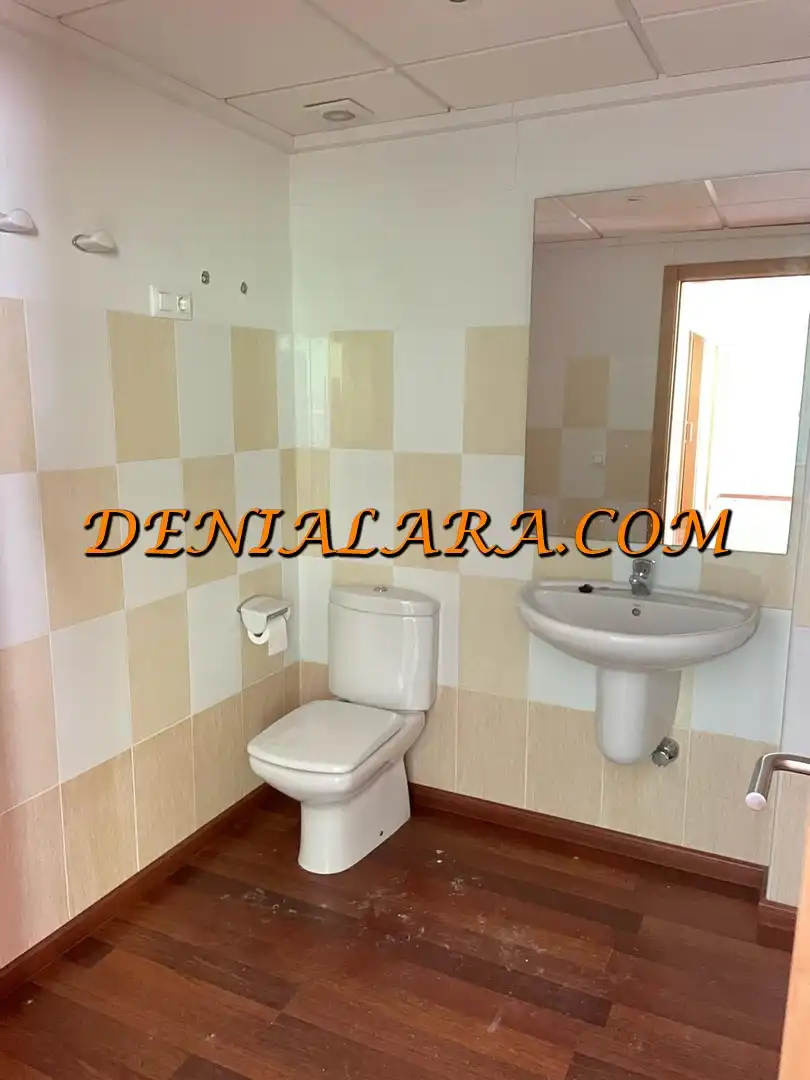 Habitación de Oficina de alquiler en Beniarbeig con Amueblado