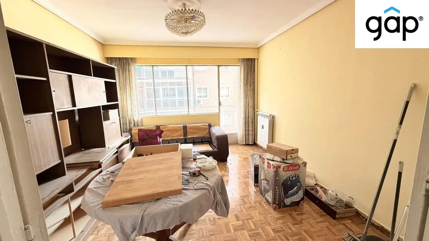 Wohnzimmer von Wohnung zum Verkauf in Cuenca mit Heizung, Terrasse und Balkon