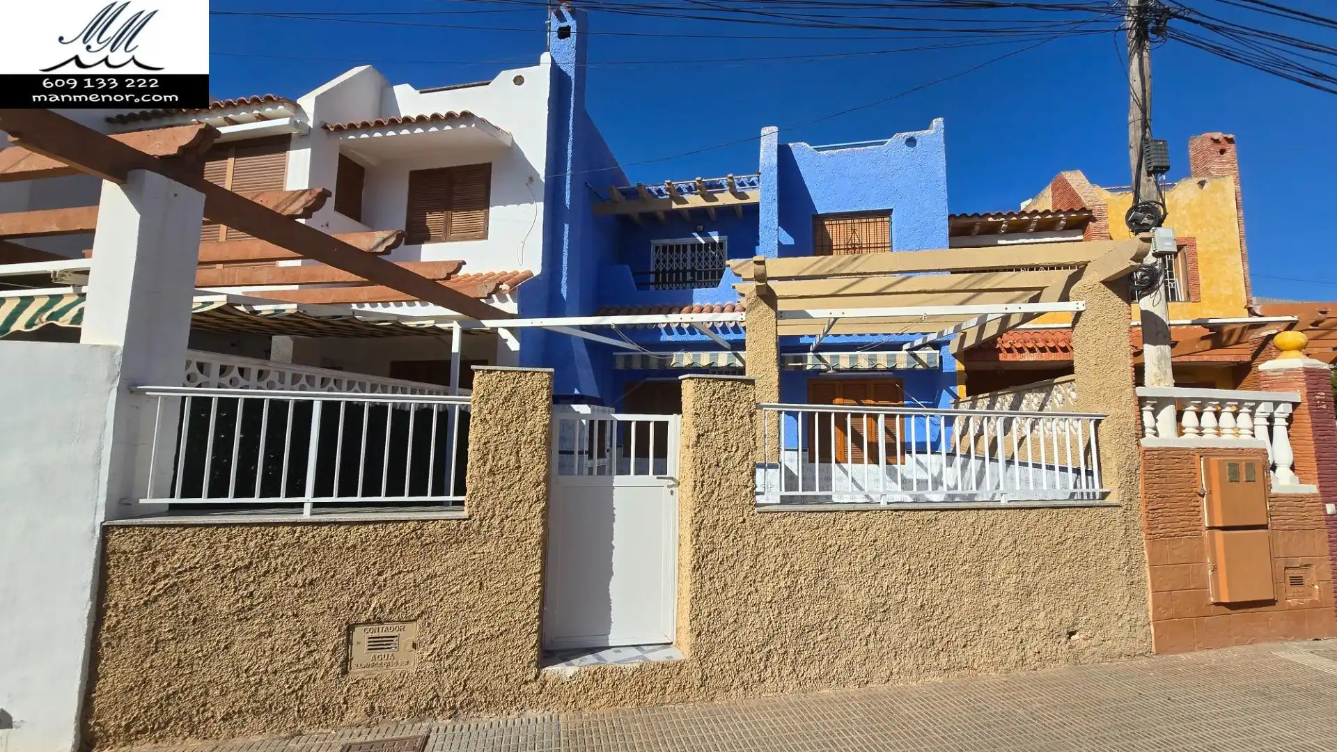 Vista exterior de Dúplex en venta en Cartagena
