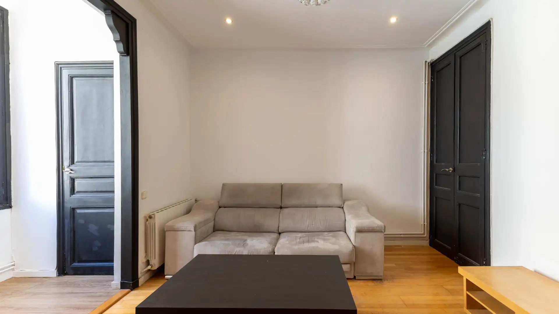 Wohnzimmer von Wohnung zum Verkauf in Barcelona mit Klimaanlage, Heizung und Parkett