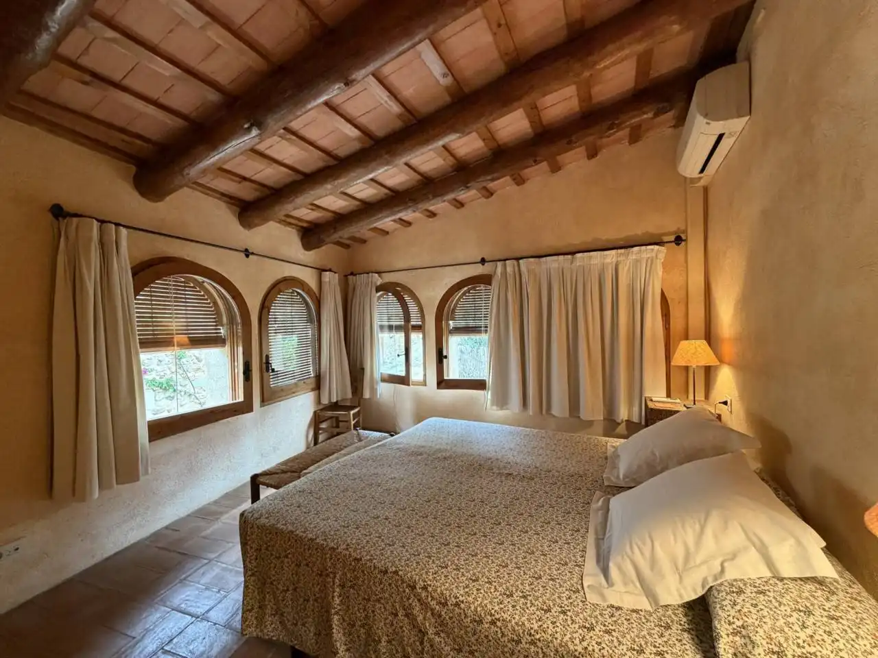 Country house with garden for sale in Calle Castell d´Empordà, imagen 14