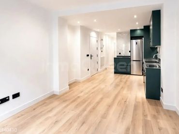 Piso con ascensor en venta en N/A