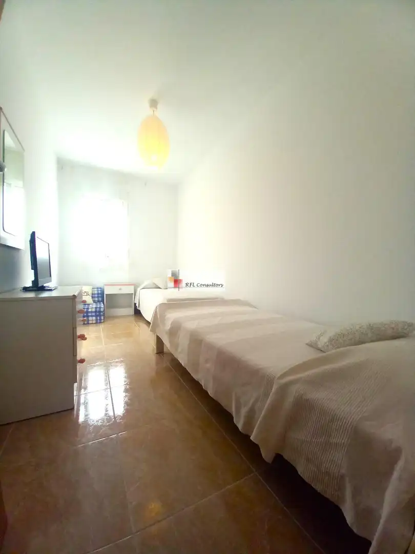 Habitación de Ático en venta en Sant Jaume d'Enveja con Aire acondicionado, Trastero y Balcón