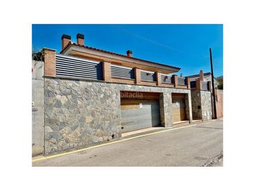 Casa con giardino in vendita a Vinyols i els Arcs