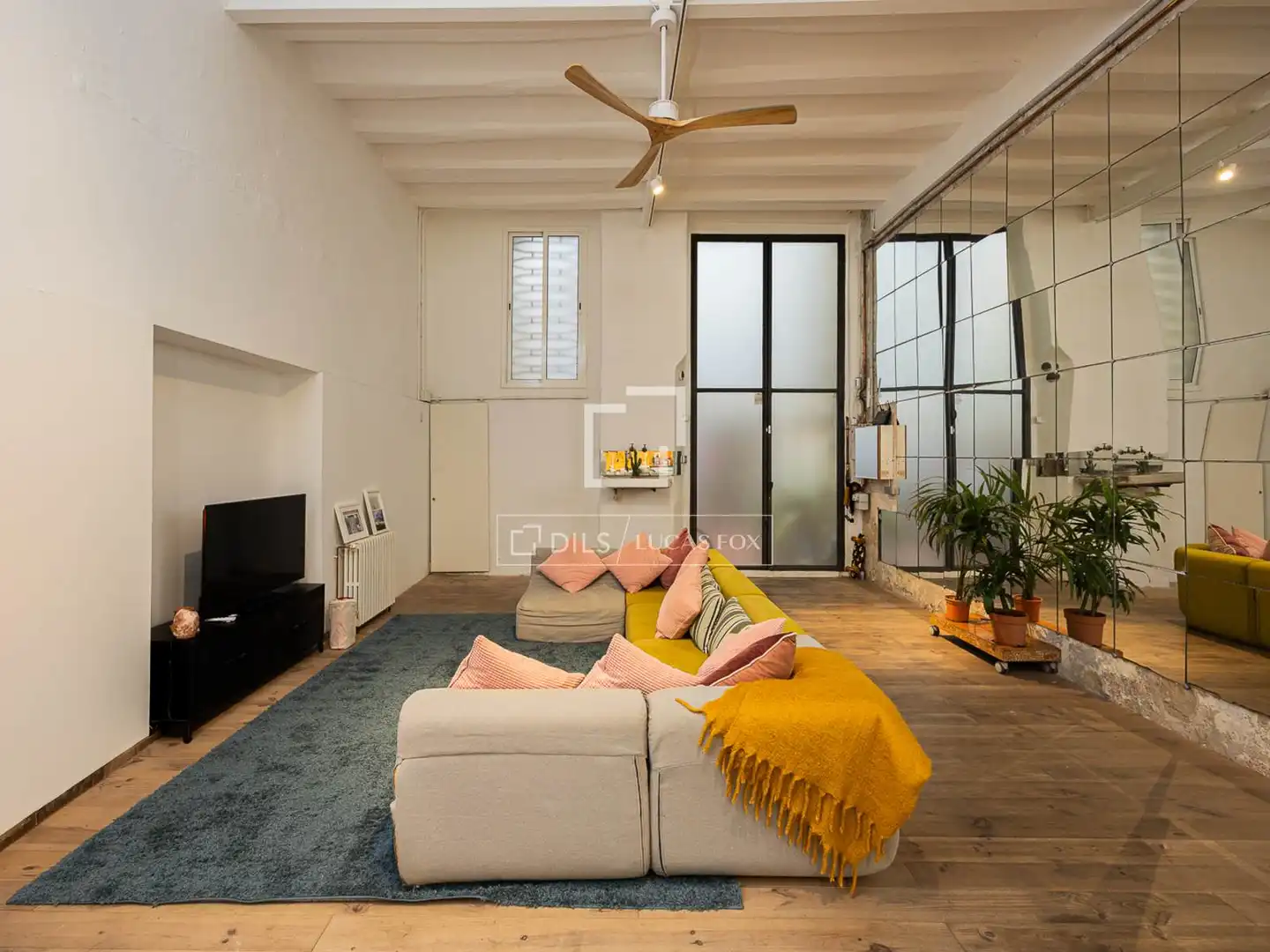 Wohnzimmer von Wohnung zum Verkauf in Barcelona mit Heizung