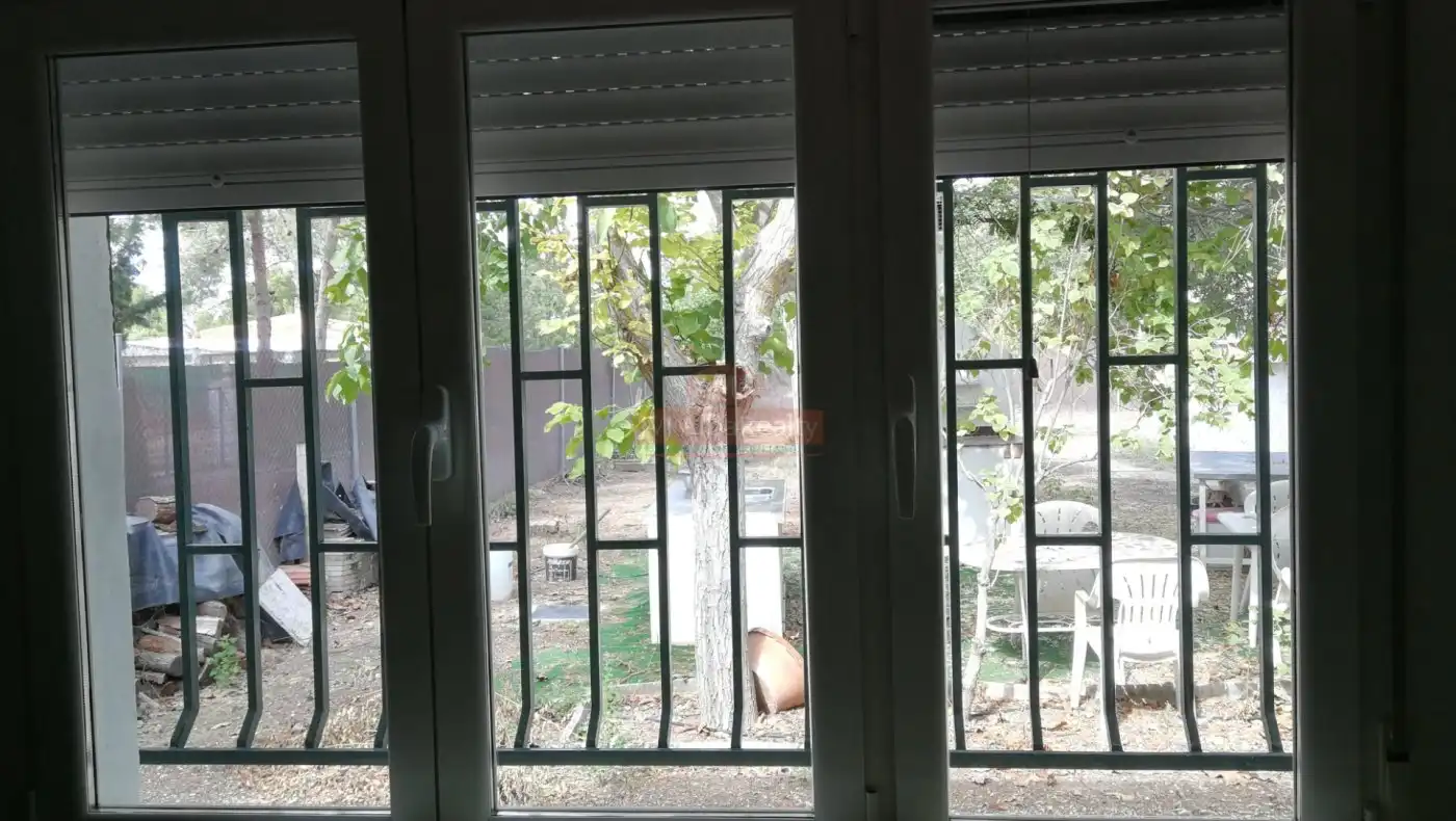 Außenansicht von Haus oder Chalet zum Verkauf in Albacete mit Abstellraum und Balkon