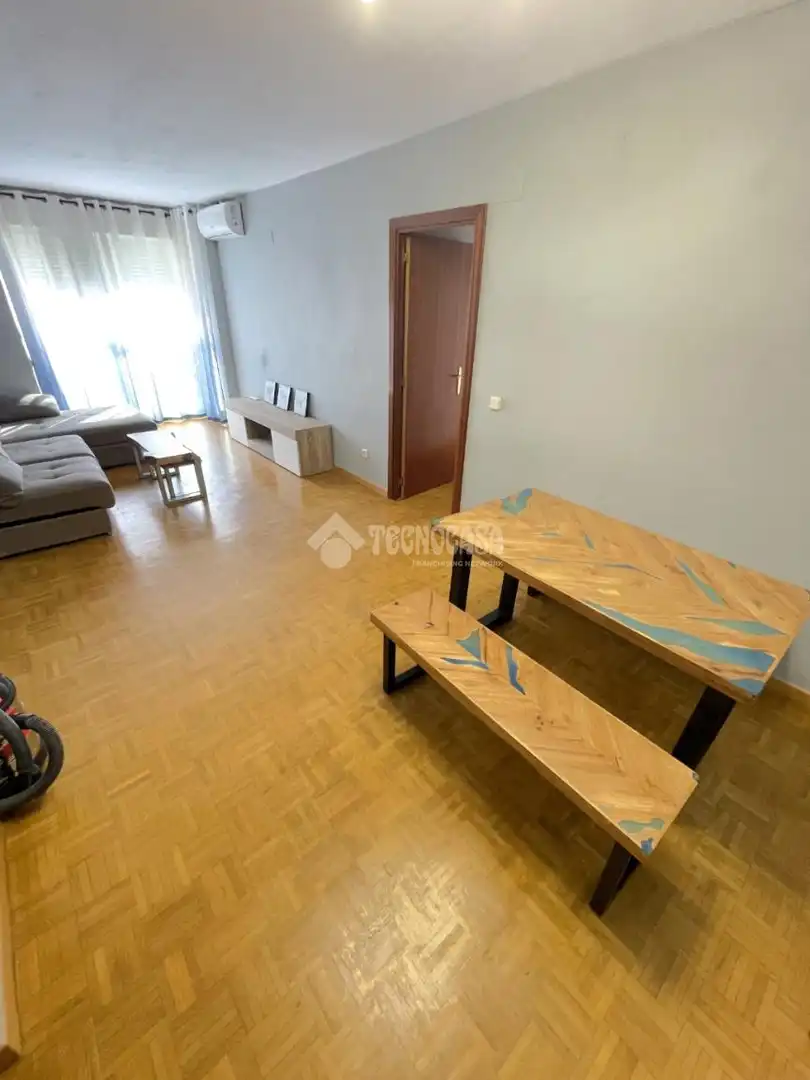 Dining room of Flat for sale in Madrid  with Air Conditioner, Heating and Parquet flooring