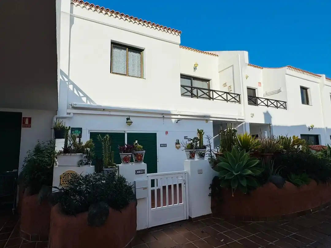 Exterior view of Apartments for rent in Arona
